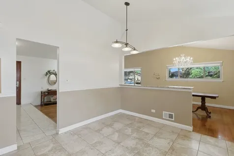 613 Leamington Avenue Wilmette IL 60091