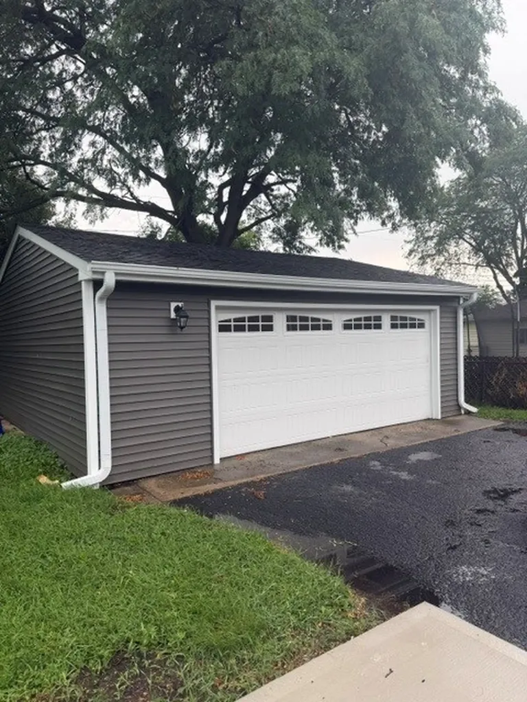 75 Cambridge Lane Glendale Heights IL 60139