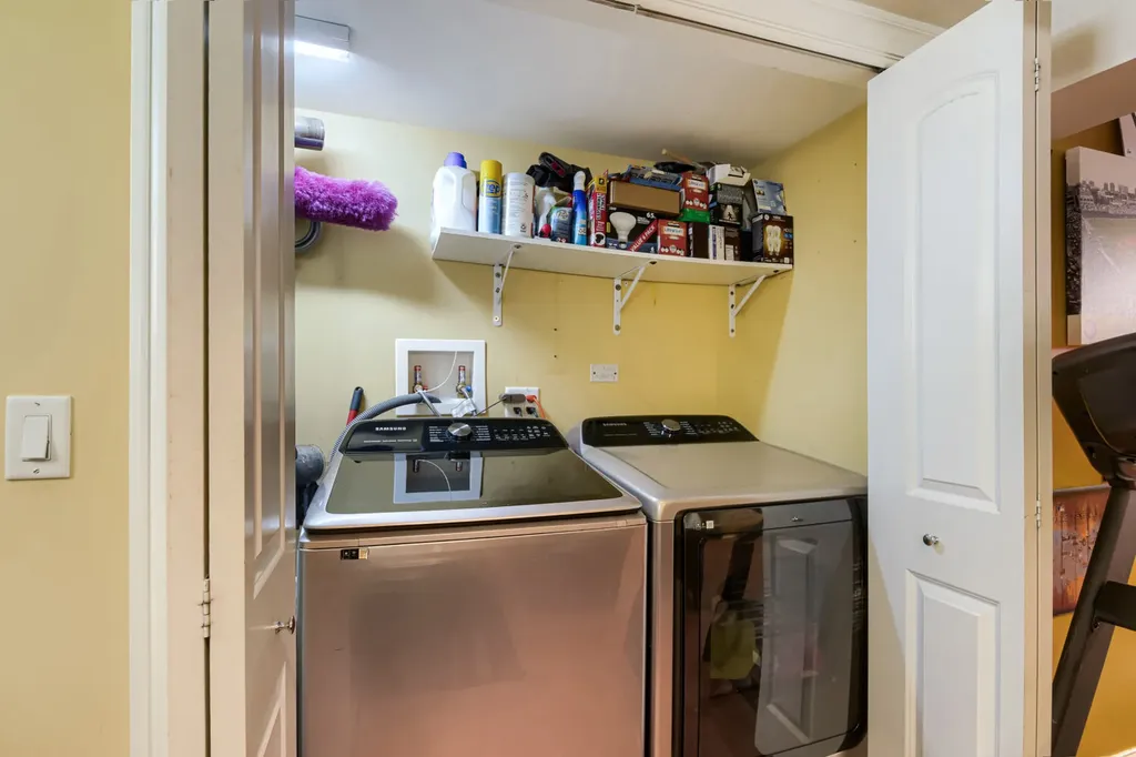 5048 South Leamington Avenue Chicago IL 60638