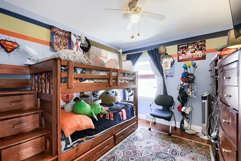 5048 South Leamington Avenue Chicago IL 60638
