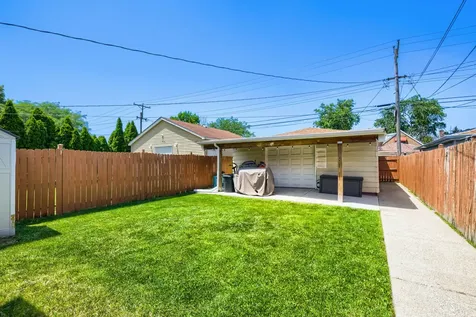 5048 South Leamington Avenue Chicago IL 60638