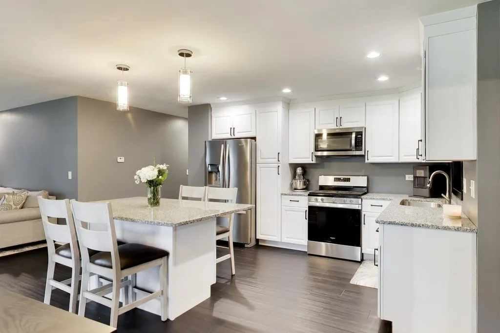 1430 Sequoia Lane Darien IL 60561