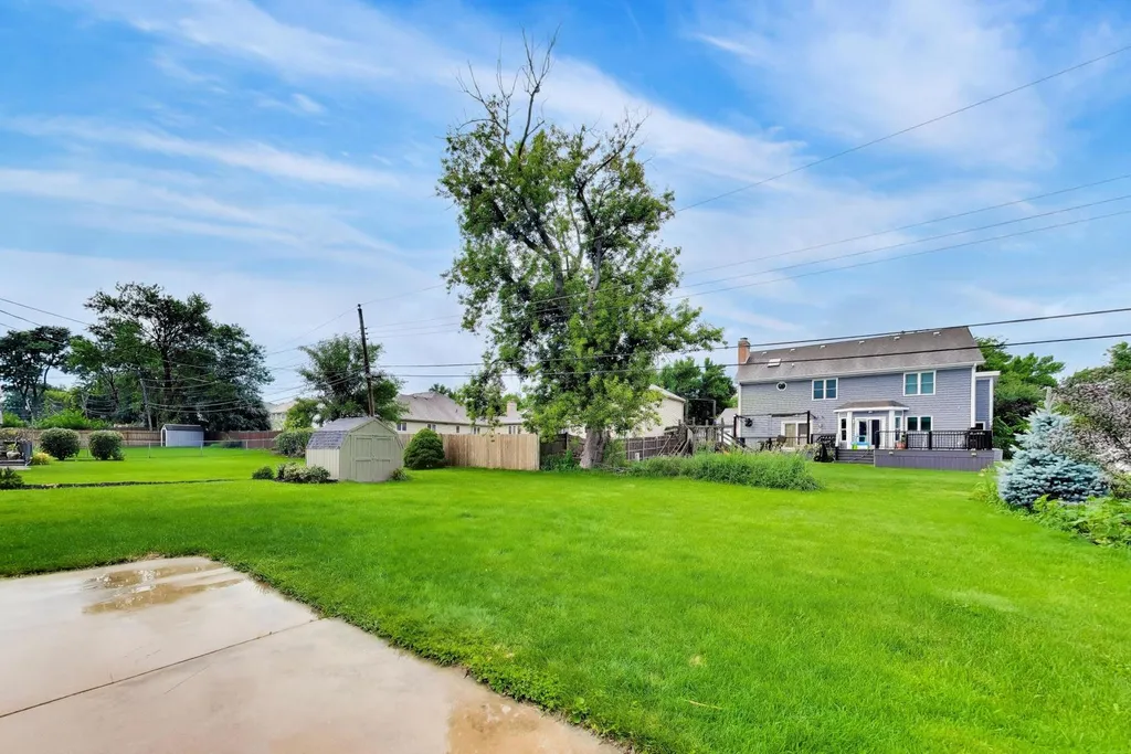 1430 Sequoia Lane Darien IL 60561