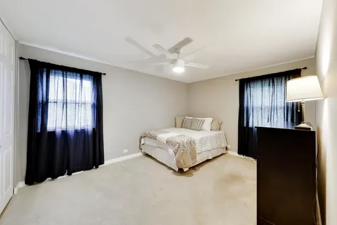 1430 Sequoia Lane Darien IL 60561