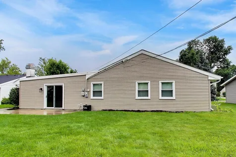 1430 Sequoia Lane Darien IL 60561