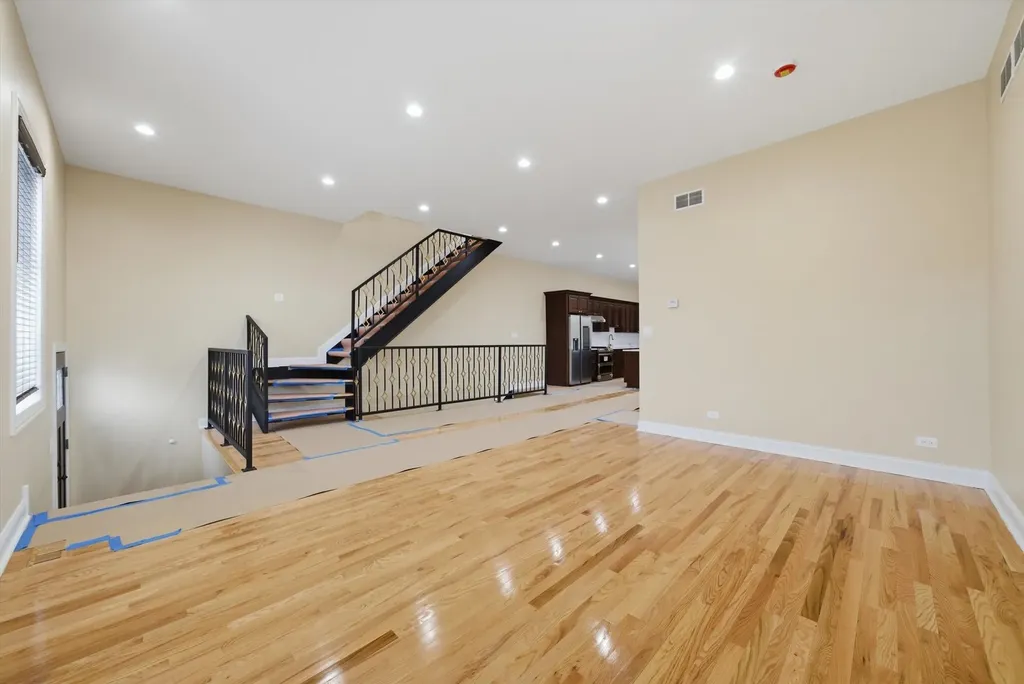 2600 West 25th Street Chicago IL 60608