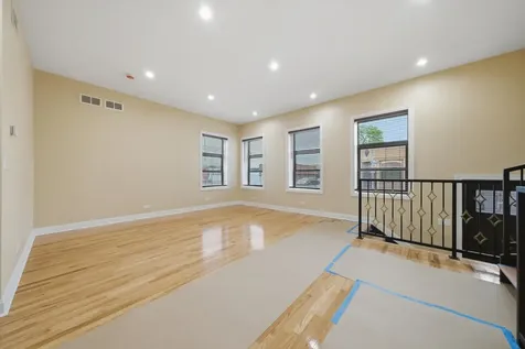 2600 West 25th Street Chicago IL 60608