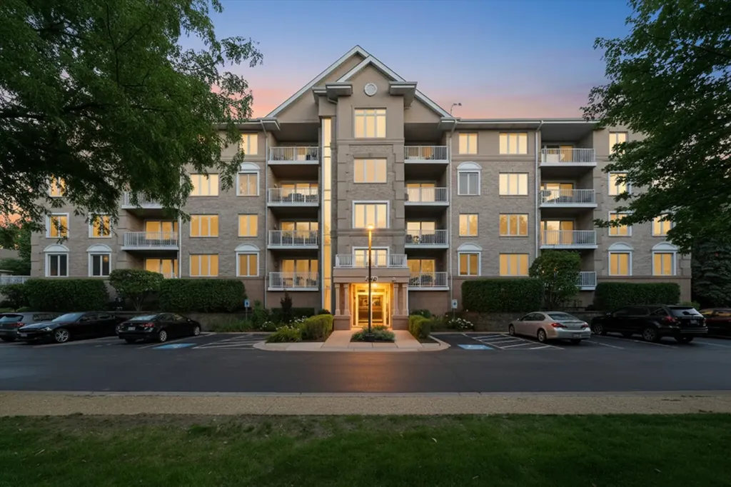 1761 Pavilion Way Park Ridge IL 60068
