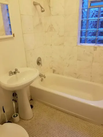 3728 North Wilton Avenue Chicago IL 60613