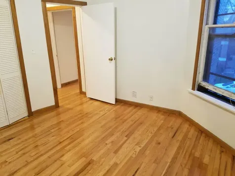 3728 North Wilton Avenue Chicago IL 60613