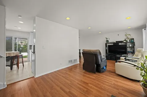 600 Thompson Boulevard Buffalo Grove IL 60089