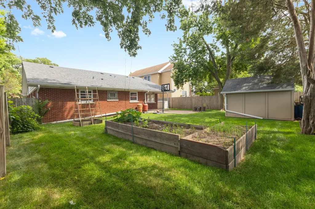3326 Prairie Avenue Brookfield IL 60513