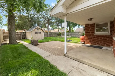 3326 Prairie Avenue Brookfield IL 60513
