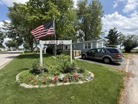 1 Apple Lane Bourbonnais IL 60914