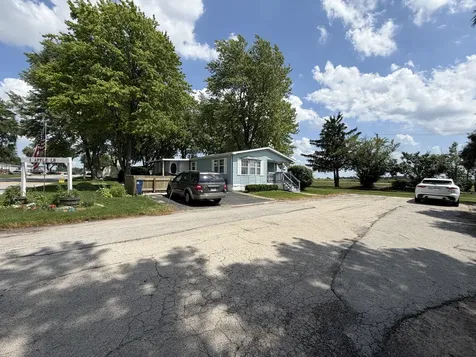 1 Apple Lane Bourbonnais IL 60914