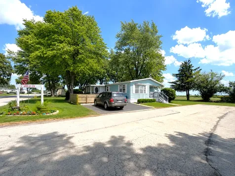 1 Apple Lane Bourbonnais IL 60914
