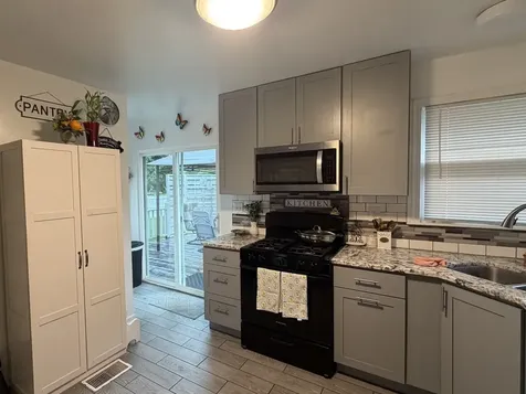 2500 Golfview Street Joliet IL 60435
