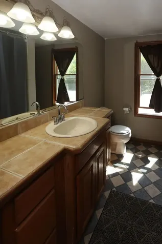 305 Glenice Parkway Fox River Grove IL 60021