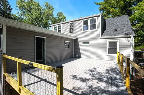 305 Glenice Parkway Fox River Grove IL 60021