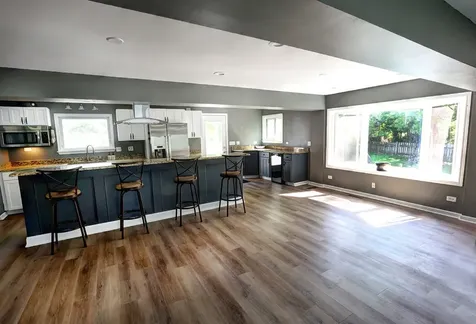 305 Glenice Parkway Fox River Grove IL 60021