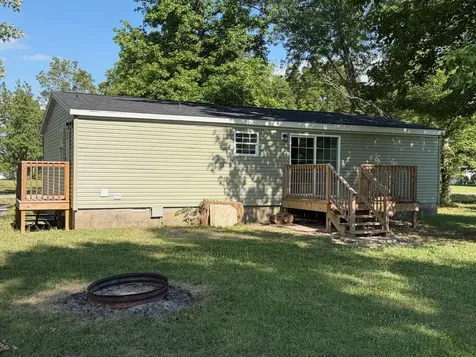1609 North 11th Street Herrin IL 62948