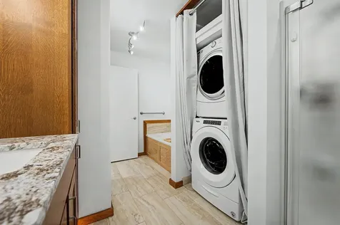 402 Boggess Street Galena IL 61036