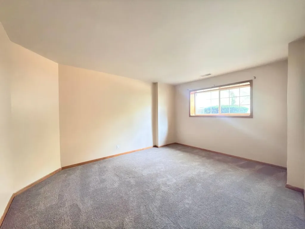 3192 Ketch Court Aurora IL 60503