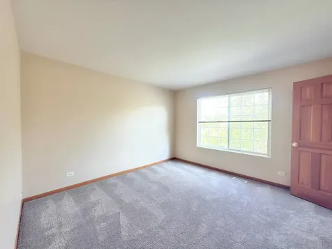 3192 Ketch Court Aurora IL 60503