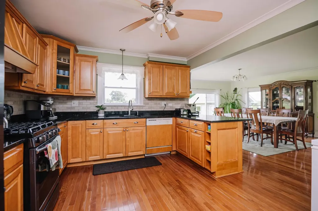 8827 West 131 Place Orland Park IL 60462