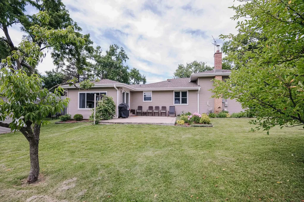 8827 West 131 Place Orland Park IL 60462