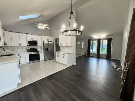 2S151 Avondale Lane Lombard IL 60148