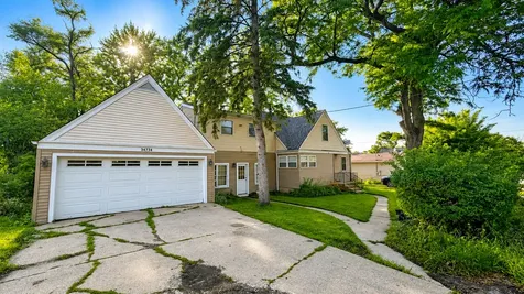 34734 North Long Avenue Ingleside IL 60041