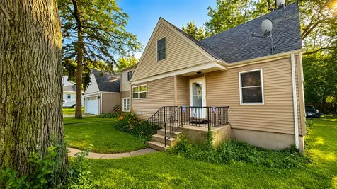 34734 North Long Avenue Ingleside IL 60041