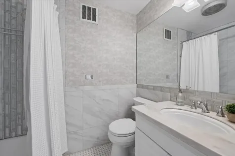 1630 Sheridan Road Wilmette IL 60091
