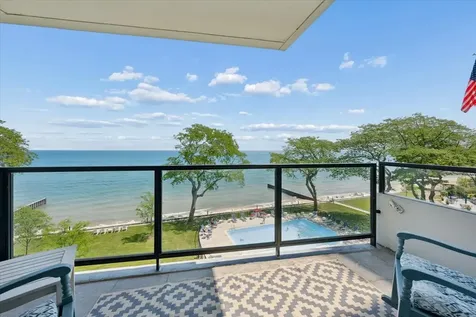 1630 Sheridan Road Wilmette IL 60091