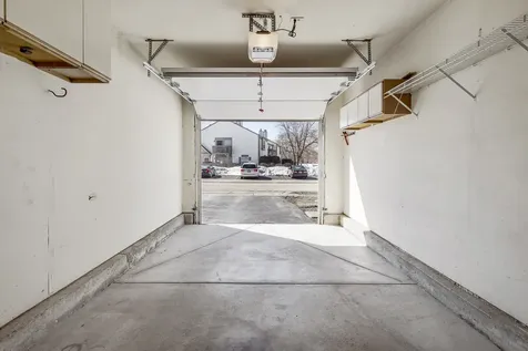 450 Bridle Trail Wheeling IL 60090