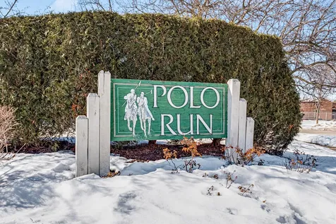 450 Bridle Trail Wheeling IL 60090