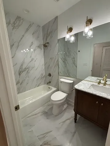 6042 South Eberhart Avenue Chicago IL 60637