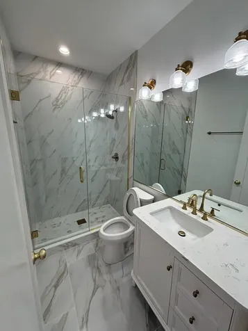 6042 South Eberhart Avenue Chicago IL 60637