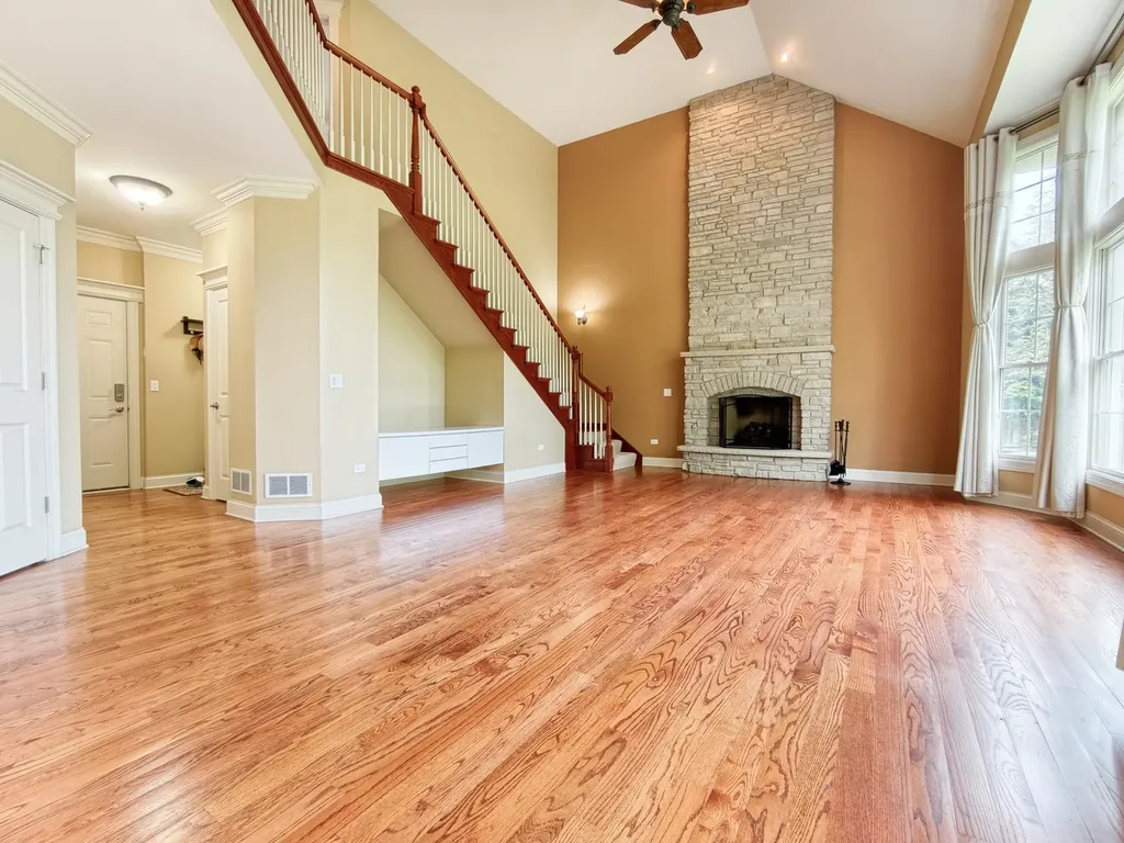 1404 Hatchwood Court Naperville IL 60565