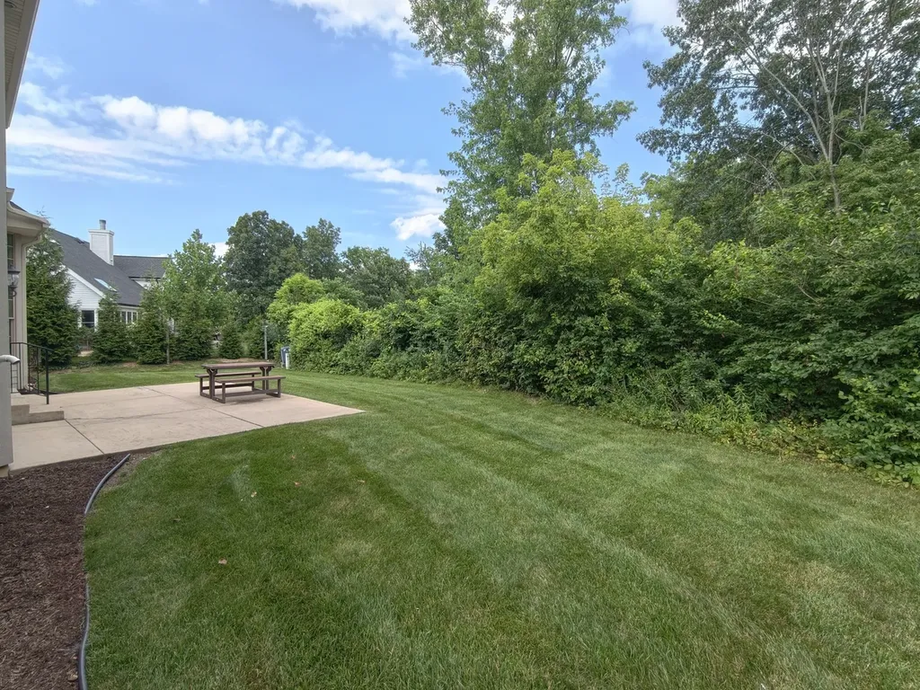 1404 Hatchwood Court Naperville IL 60565