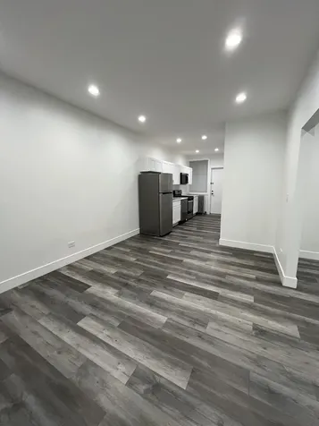 1546 West Arthur Avenue Chicago IL 60626
