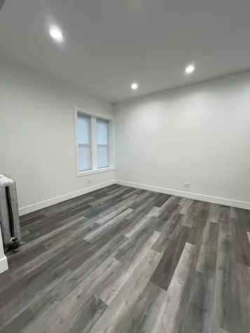 1546 West Arthur Avenue Chicago IL 60626