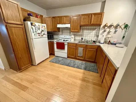 1132 West Addison Street Chicago IL 60613