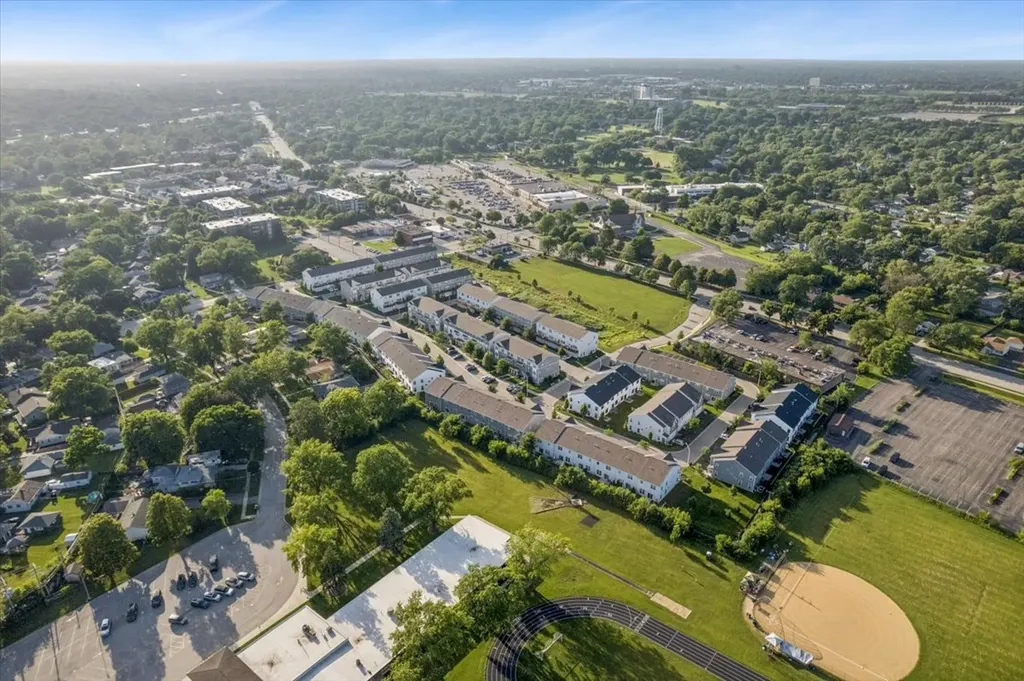 2722 Lily Lane Rolling Meadows IL 60008