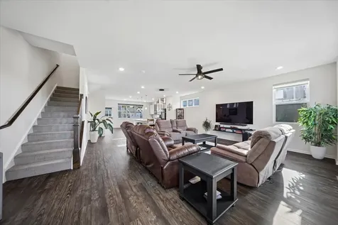 2722 Lily Lane Rolling Meadows IL 60008