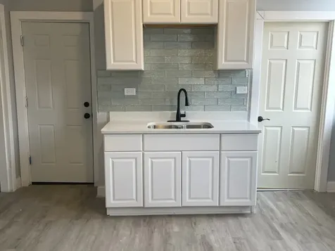 2333 West Ohio Street Chicago IL 60612