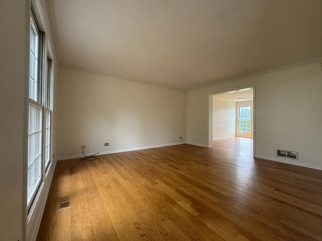 1108 Hollingswood Avenue Naperville IL 60564