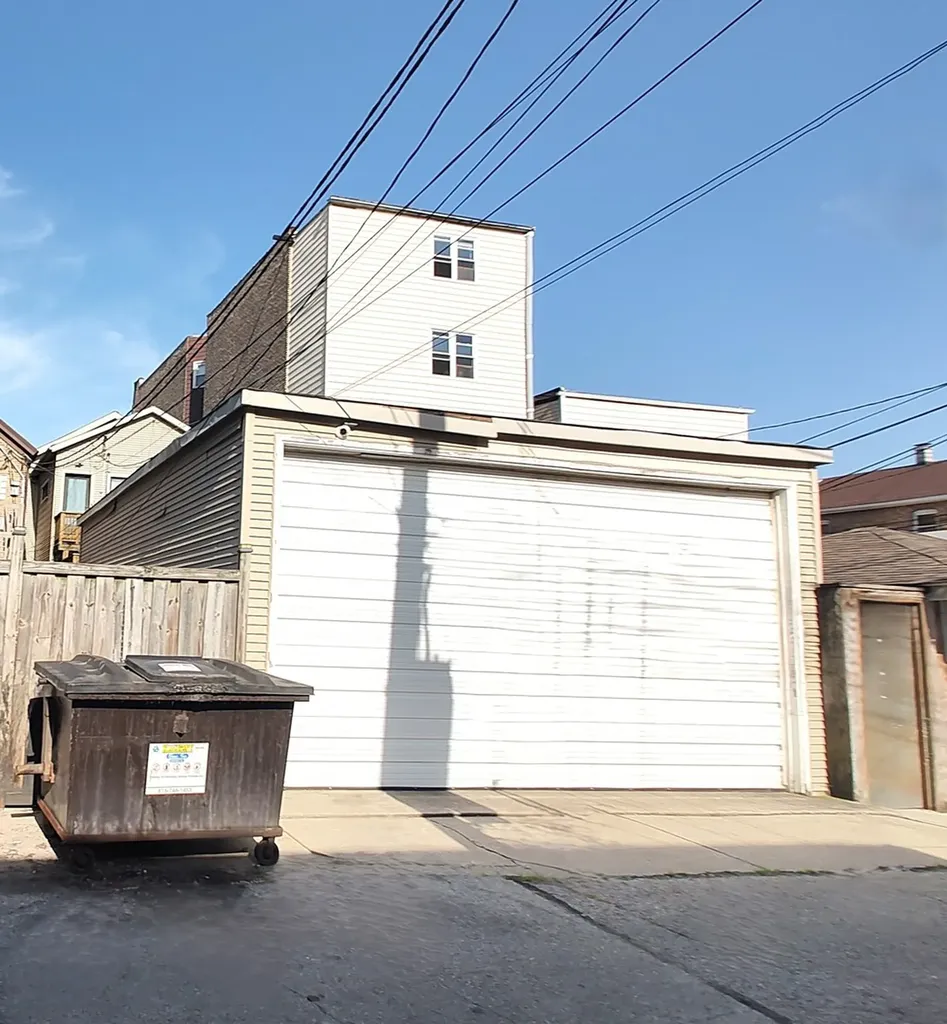 2602 South Wallace Street Chicago IL 60616
