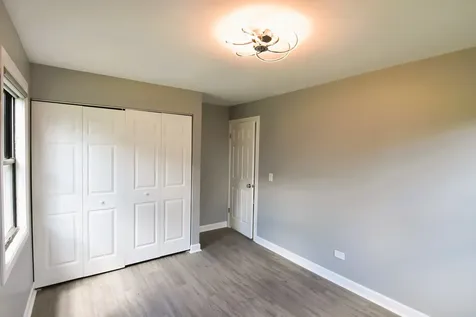 1305 Bamburg Court Hanover Park IL 60133
